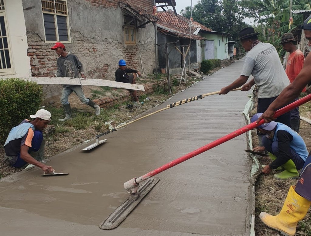 Seluruh Jalan Desa di Cangkingan Kini Mulus, Warga Apresiasi Gerakan ‘Gerbang Jasa